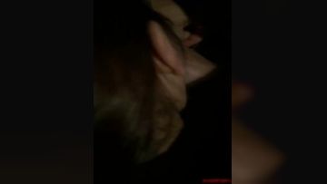霸道魔鬼身材的极品微博网红巨乳女神未晚与炮友公厕啪啪自拍