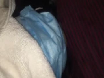 包臀裙職業裝性感氣質白領美女KTV喝多了被男同事帶到酒店慢慢脫掉衣服玩弄啪啪,幹醒了還說_好難受啊!