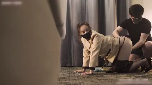 ✅性感優雅御姐✅氣質尤物女神〖米菲兔〗✅房客強上保潔阿姨中出內射