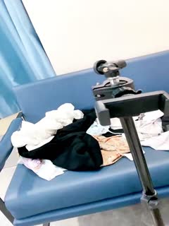 純欲系天花板！甜美極品少女！無毛小騷逼，手指扣弄小穴，用屌洞口磨蹭，用力抽插一臉享受...