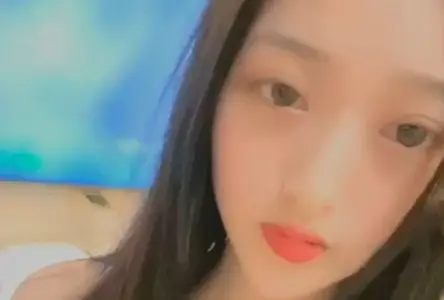 粉逼妹約泡友激情啪啪的。！