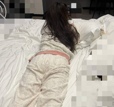 無套爆操過生日的姐姐