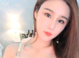 氣質高顏值妹子扭動誘惑自慰秀 性感短裙慢慢脫掉內褲椅子上道具JJ抽插.