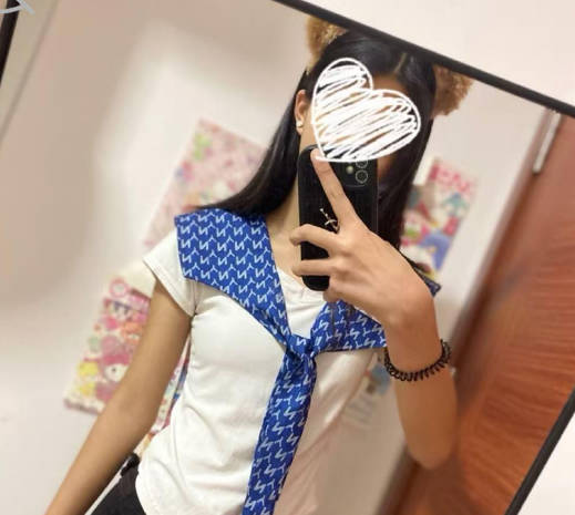 身高170的學生妹被我玩到痙攣