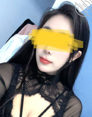 海角社區・偷情極品美婦中途給她老公打電話差點被發現了