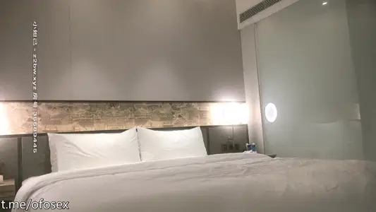 魔都大圈外圍，明星臉女神，4500物有所值，黑絲誘惑白嫩肌膚，嬌嗔嫵媚罕見尤物