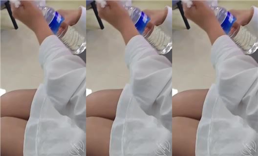 人多場合與騷氣姐姐做愛