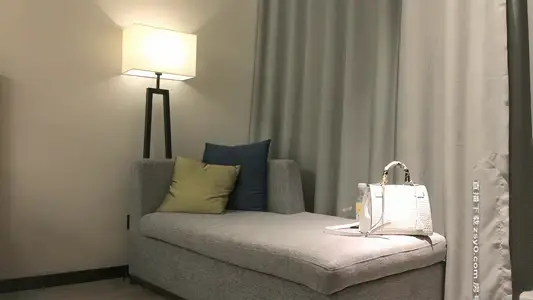 约炮极品苗条妹子共度良宵