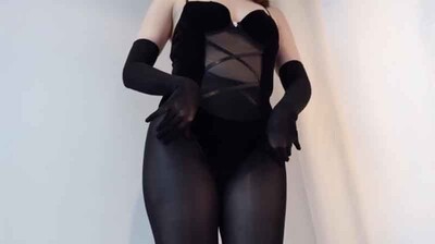 黑絲配兔女郎裝扮完美蘿莉