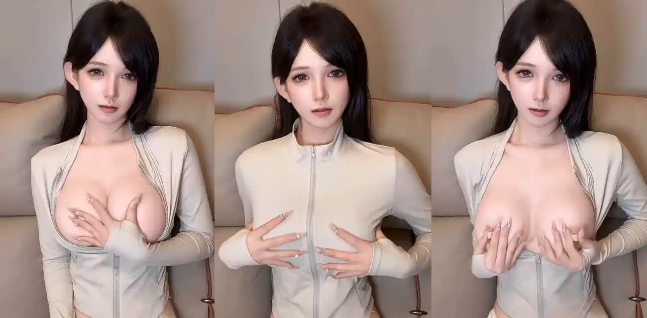 頂級福利姬【Ashyliiii】定製私拍，童顏巨乳美少女掰穴特寫，肥美鮑魚令人垂涎欲滴