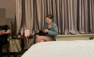 杏吧原創・19歲江蘇小美女神似張柏芝・推車探花