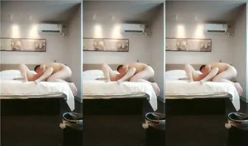 【偷情良家】，33歲良家少婦，相約酒店來一發，白嫩風騷，身材嬌小剛好抱起來隨意插，這對野鴛鴦真會玩