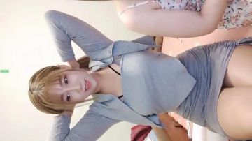 纹身老哥的幸福生活两男三女激情开操骚女慢慢脱光光骑乘正入抽插勐操一个操完再换下一个后入撞击屁股