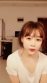 颜值气质长发外围妹各种姿势草逼毛性感