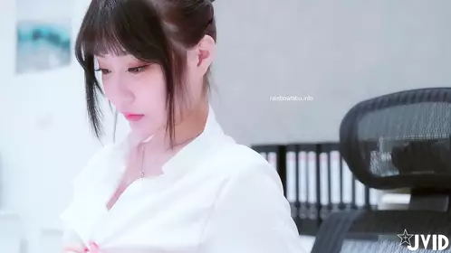 ✿核弹女神✿ 超顶JVID超人气SSS极品女神▌璃奈酱 ▌口交回春疗法 护士长全面性检查 淫靡口活爆射59P1V