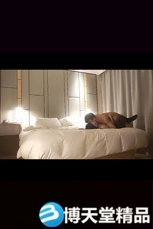 高颜值大长腿妹子啪啪，穿上黑丝情趣装热舞扭动口交摸逼骑坐擡腿侧入猛操-(精华版)