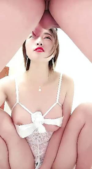 哺乳期少妇变态男的性奴  嘴里尿尿让她喝 电钻玩逼爆插02