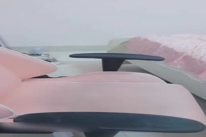 高颜值青春美少女小兔女儿心性感纹身清纯学生装