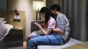 疯狂调教黑丝捆绑尿尿给她喝口爆吞精好骚02