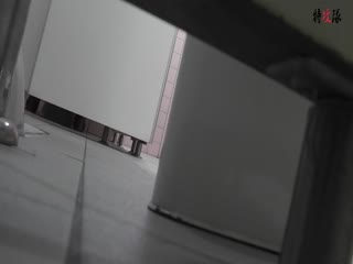 网红萝莉：【萌白酱】VIP付费作品之白丝美足的诱惑--