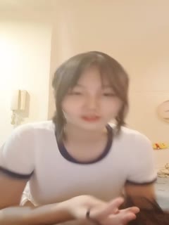 《精选2022✅真实泄密》三对男女开房快活妹子都很骚互舔情趣装道具开双洞呻吟销魂大屁股女爽的尖叫不停喊爸爸胡言乱语-1