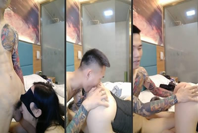 纹身小哥和大奶妹子双人秀