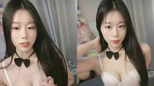 zb淫语娇喘诱惑把我的逼逼洞撑开爸爸我的洞真的好小呀我的骚逼好欠草啊爸爸来干你淫荡的女儿