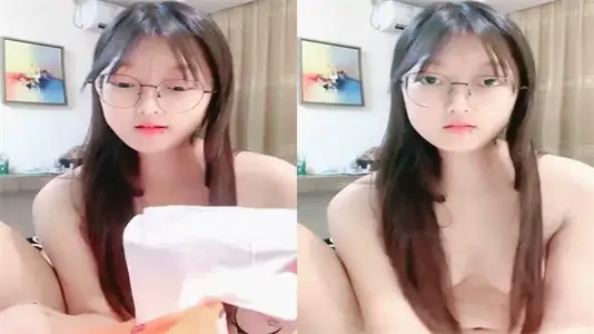 肥臀大奶眼镜妹子淫声荡语撩骚互动近拍掰穴道具玩弄无毛粉穴