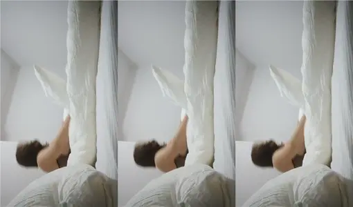 换妻界新来的一对夫妻，中年人的生活需要刺激，跟志同道合的夫妻激情4P，高潮阵阵浪叫连连