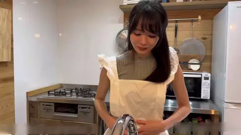 【一旦高潮就脸红】超清纯反差日本美少女「yuahentai」OF私拍【第十八弹】长腿厨娘的性爱体验