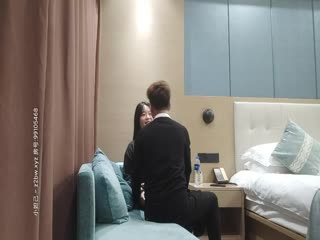 【狼团探花处女返场无套调教】刚破处没几天的大二学生妹返场，羞涩腼腆又渴望男人，对白刺激不可错过