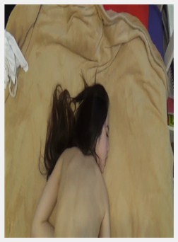 台湾名模可可再拍视频急速运动大屌真的让他爽死了