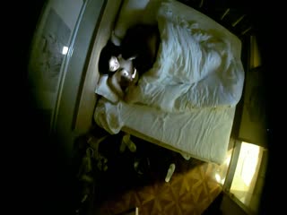 TP时尚靓妹和纹身黑老大开房妹子来月经了只能隔着内裤玩六九草嘴巴吃点大枣补补