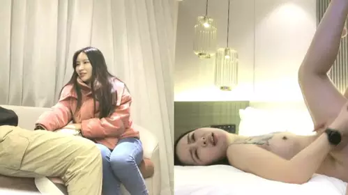 顶级豪乳童颜大奶妹,G罩杯,丰满肥妞,小吊带根本兜不住,小茓肥美无毛