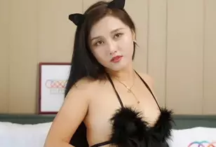 饥渴熟女的肉棒收割游戏！你能坚持5分钟吗？