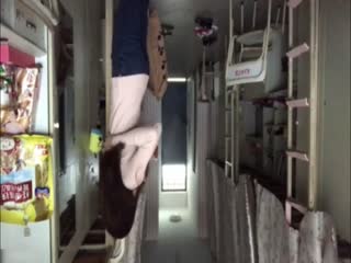 2018新晋娇嫩网红美少女枪械师 极品粉嫩美鲍完美展示 ，翘挺美乳 摸乳揉穴自慰高潮 完美露脸 高清720P完整版