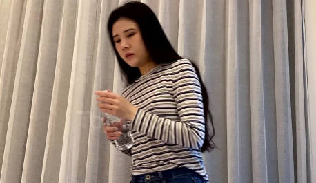 笑容可爱的条纹美女・南橘大神