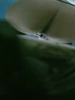 粉嫩嫩的小美女镜头前让渣男蹂躏，全程露脸温柔的舔弄大鸡巴，让小哥无套爆草快干哭了，直接内射中出道具玩逼