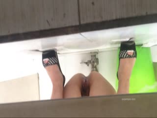 9X沈先森嫖娼大师带你找外围，高冷黑色长裙妹子加钟第二炮，跪床上深喉插嘴特写口逼，抱起来猛操抬腿侧入