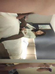 近期最淫荡，没有之一，【文轩探花】兼职瑜伽教练，这小舌头真灵活，挑战最近镜头距离拍摄，遇到对手了干得激情四射