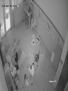 《稀有☀️极品☀️偸拍》女人坑女人系列！大众澡堂子女士间内部真实曝光☀️各种极品美乳小姐姐齐聚一堂(2)