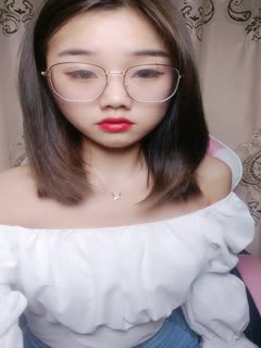 邀老铁3P齐操完美身材漂亮外围美女 沙发上怼操 骑乘裹屌真刺