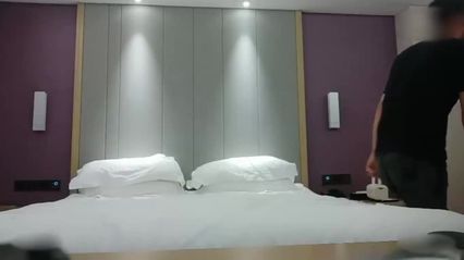 【极品探花】东北大奶熟女人妻 人妻就是主动 一直求着我快把肉棒插进去