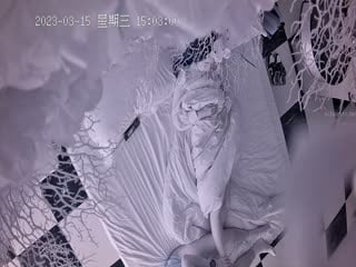 2023-3-12流出情趣酒店偷拍❤模特身材富家小姐黑丝情趣诱惑一边手机看淫片一边让夜店鸭男舔逼啪啪侍候