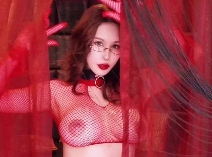 OnlyFans・恶魔系S女主教调教蛋蛋・辛尤里