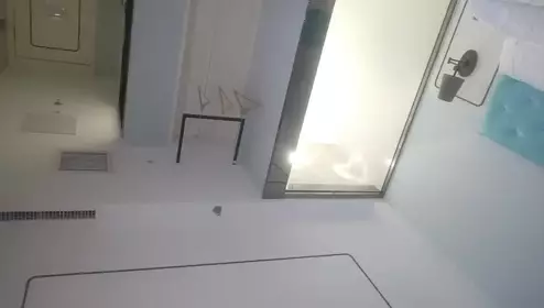 开车别玩手机不经常出来兼职的小姐姐