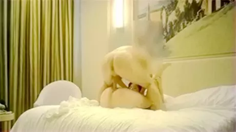 露脸离异大屁股熟女外表正经，叫声淫荡