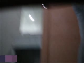 女友性感漂亮表妹和我一起参加养生课聊了几次后带到卫生间啪啪~说：小点声~外面有人~好爽~我还要~再猛一点~给我!